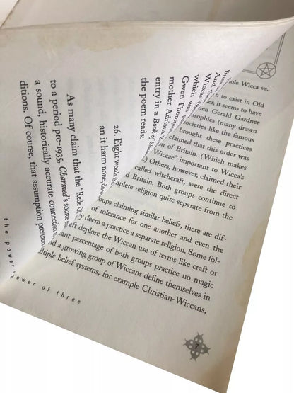 Libro De Hechizos / No Oficial De Charmed En Inglés*