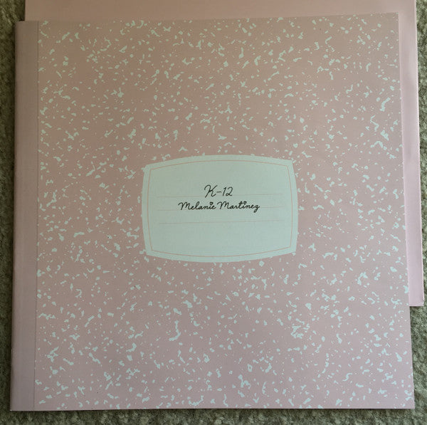 Melanie Martinez K-12 Lila Vinilo Urban Outfiters Importado